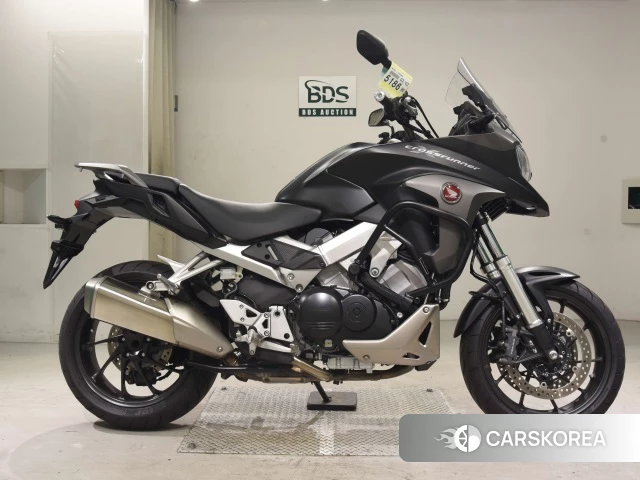 Проданный Honda VFR800X 2017 из Японии