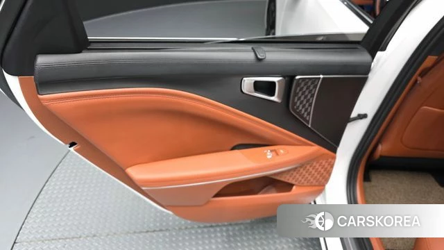 Kia The New K8 Hybrid id 4266216 из Кореи 17