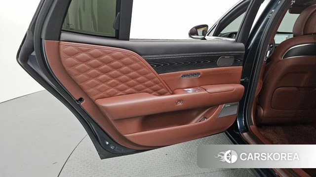 Genesis G90 (RS4) id 4572341 из Кореи 17