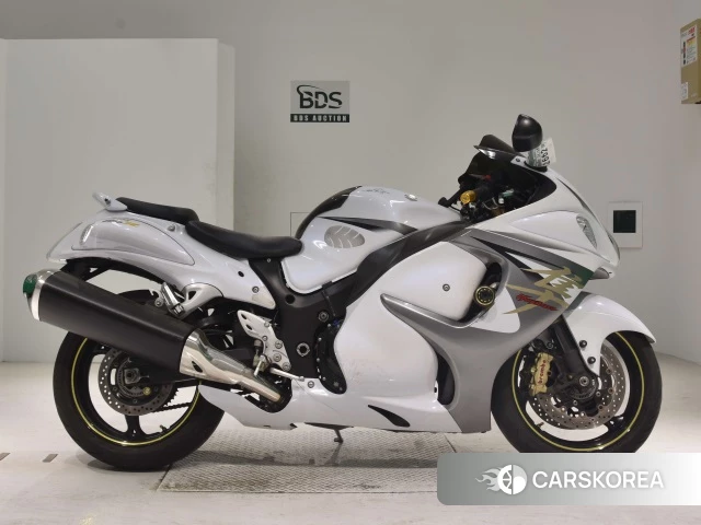 Проданный Suzuki GSX1300R HAYABUSA 2013 из Японии