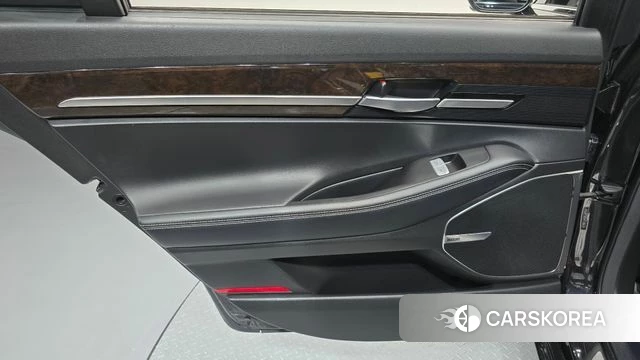 Genesis G90 id 4652119 из Кореи 17