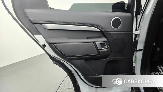 Land Rover Discovery 5 id 4792635 из Кореи 17