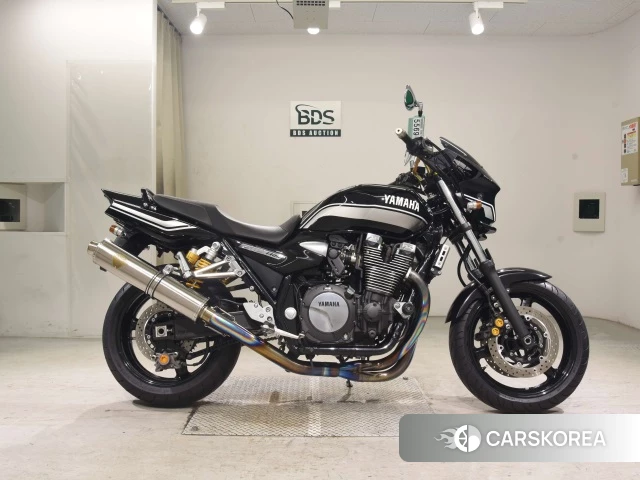 Проданный Yamaha XJR 1300 2016 из Японии