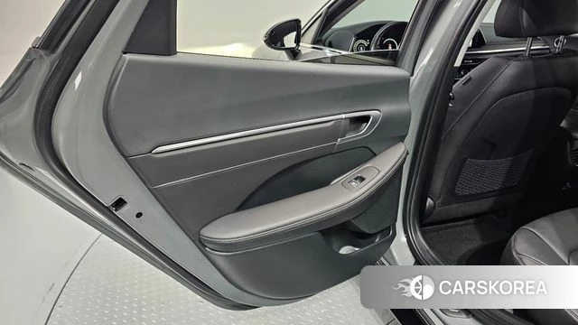 Hyundai Sonata (DN8) id 4231083 из Кореи 17