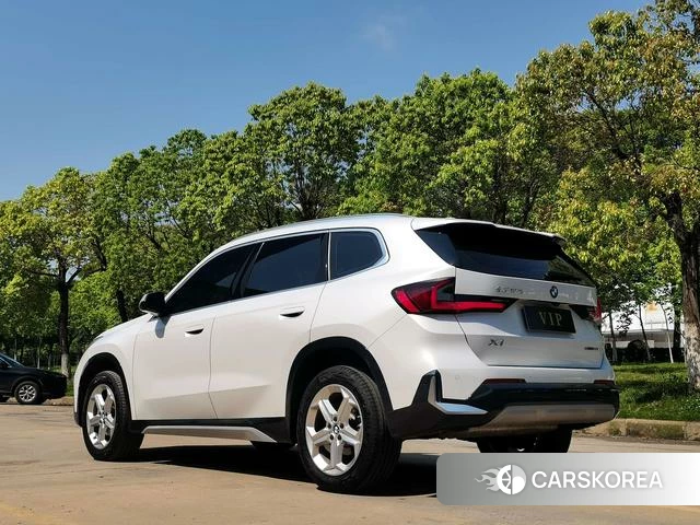 BMW X1 id 4275754 из Китая 17