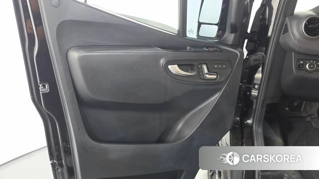 Mercedes-Benz Sprinter id 4880204 из Кореи 17