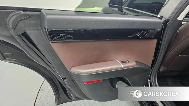 Hyundai Grandeur Hybrid (GN7) id 4871324 из Кореи 17
