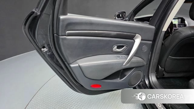Renault Korea (Samsung) SM7 Nova id 4837351 из Кореи 17
