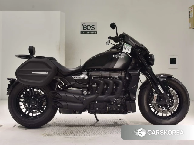 Проданный Triumph ROCKET 3 GT 2021 из Японии