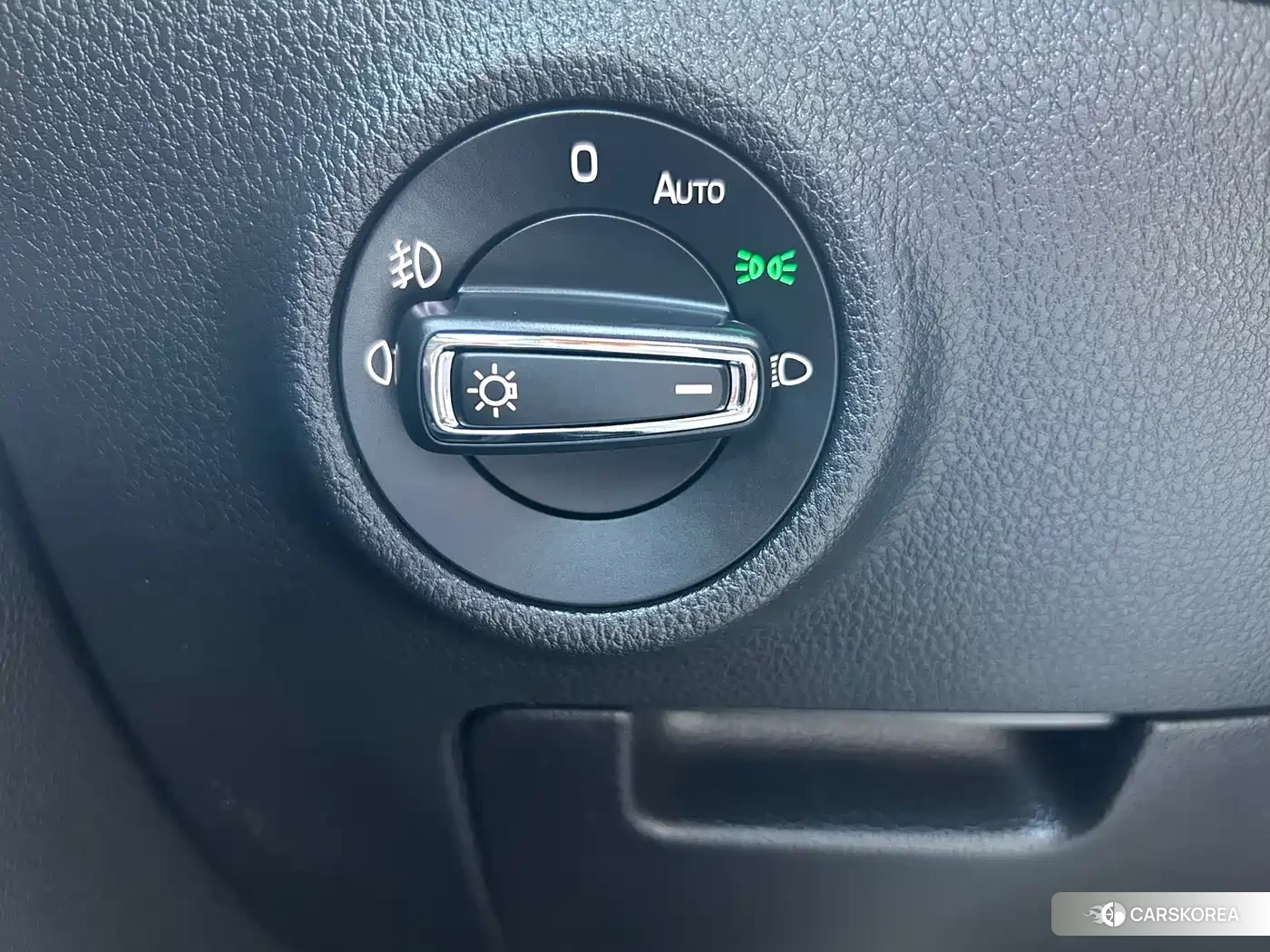 Skoda Superb id 4681186 из Китая 17