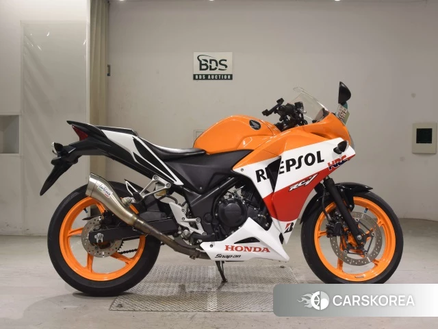 Проданный Honda CBR250R 2011 из Японии