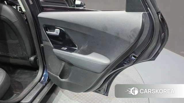 Kia Niro id 4465708 из Кореи 17