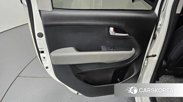 Kia The New Kia Ray id 4608230 из Кореи 17