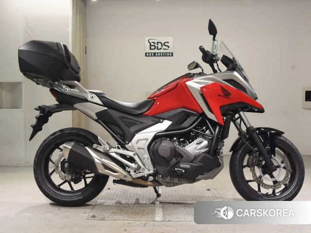 Проданный Honda NC750X DCT 2021 из Японии