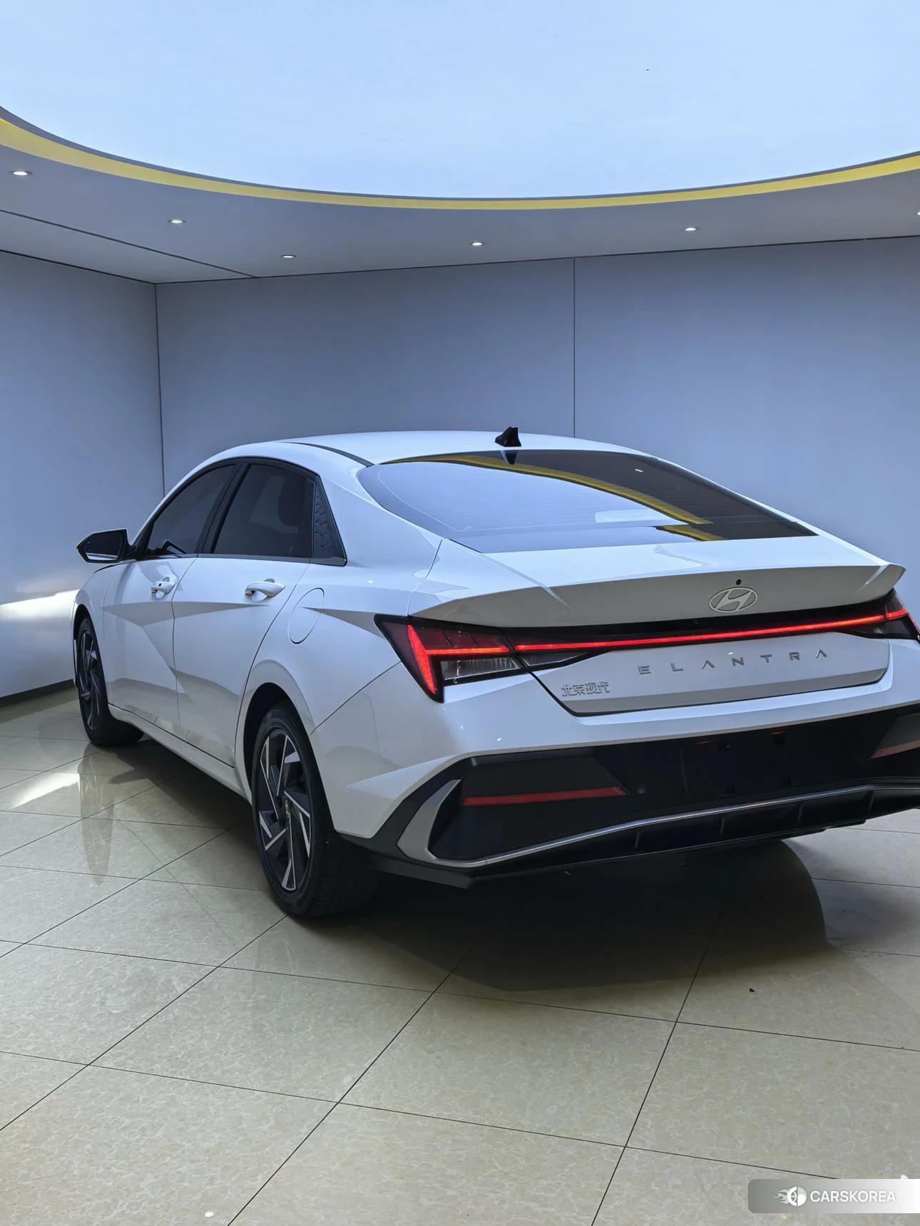 Hyundai Elantra id 4510530 из Китая 17
