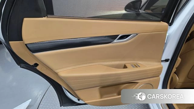 Genesis G80 (RG3) id 4695980 из Кореи 17