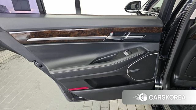 Genesis G90 id 4482910 из Кореи 17