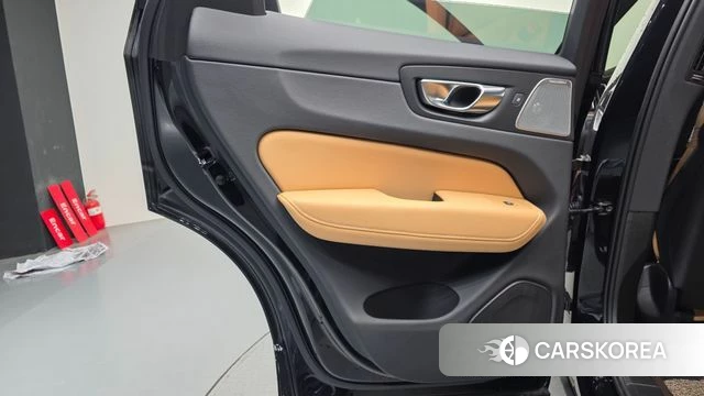 Volvo XC60 second Generation id 4244463 из Кореи 17