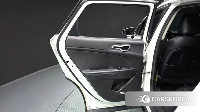 Kia Sportage 5th Generation Hybrid id 4186348 из Кореи 17