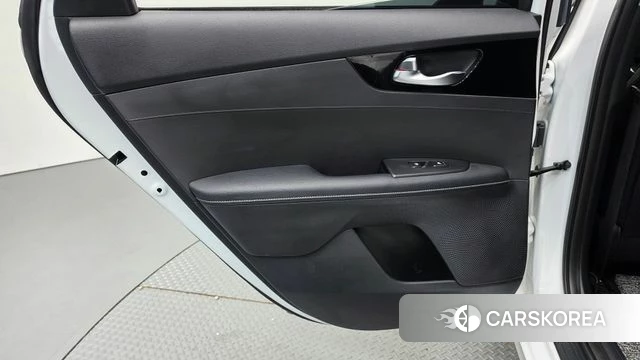Kia The New K3 2nd generation id 4898722 из Кореи 17