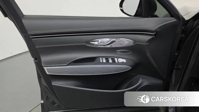 Genesis GV70 id 4758247 из Кореи 17
