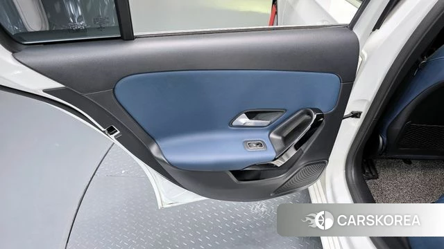 Mercedes-Benz A-Class W177 id 4232565 из Кореи 17