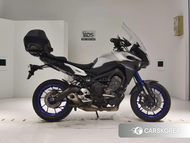 Проданный Yamaha MT-09 2015 из Японии