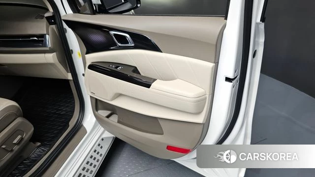 Kia Carnival 4th generation id 4550497 из Кореи 16