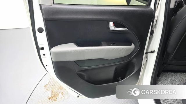 Kia The New Kia Ray id 4603188 из Кореи 17