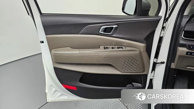 Kia The New Carnival 4th Generation id 4767747 из Кореи 17