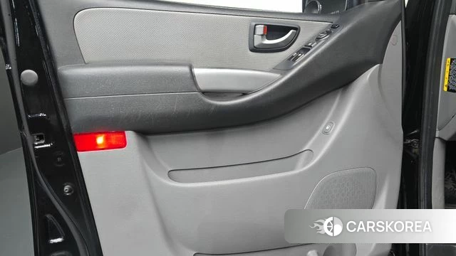 Hyundai The New Grand Starex id 4536624 из Кореи 17