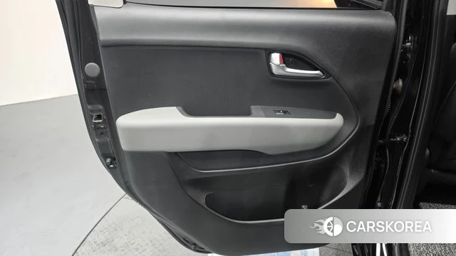 Kia The New Kia Ray EV id 4655974 из Кореи 17