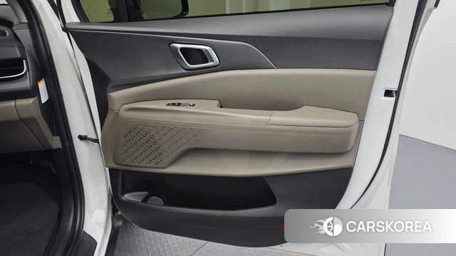 Kia The New Carnival 4th Generation id 4635517 из Кореи 17