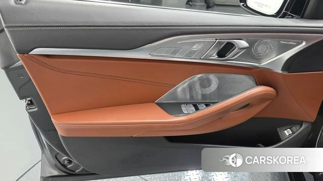 BMW 8 Series (G15) id 4603283 из Кореи 17