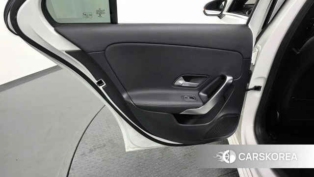 Mercedes-Benz A-Class W177 id 4415905 из Кореи 17