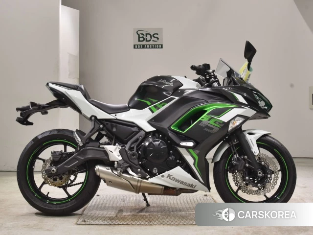 Проданный Kawasaki NINJA 650 ABS id 4165447 из Японии