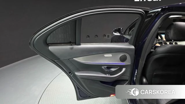 Mercedes-Benz E-Class W213 id 4188633 из Кореи 17