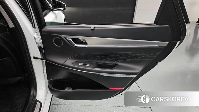 Hyundai The New Grandeur IG id 4245554 из Кореи 17