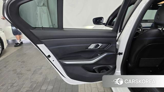 BMW 3 Series (G20) id 4603802 из Кореи 17