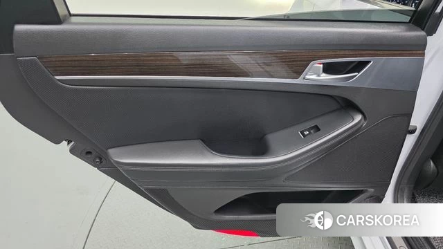 Genesis G80 id 4620402 из Кореи 17