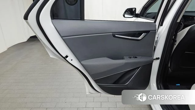 Kia Di Ol Nu Niro id 4202125 из Кореи 17