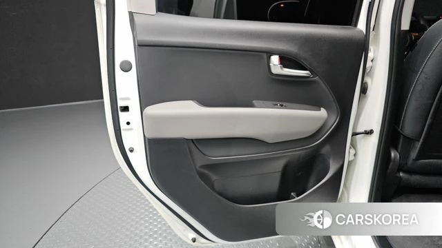 Kia The New Kia Ray id 4879653 из Кореи 17