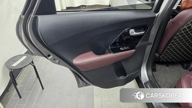 Kia The New Niro id 4465356 из Кореи 17