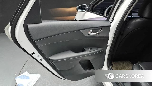 Kia Come New K3 id 4722387 из Кореи 17