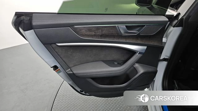 Audi A7 (4K) id 4470772 из Кореи 17