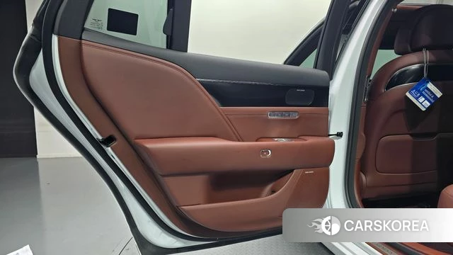 Genesis G90 (RS4) id 4541220 из Кореи 17