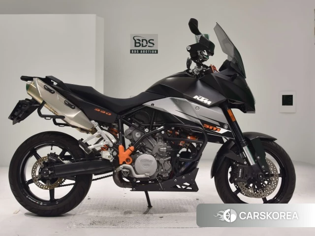 Проданный KTM 990 SUPERMOTO T 2010 из Японии