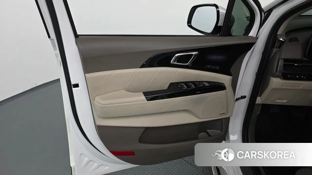Kia Carnival 4th generation id 4292619 из Кореи 17