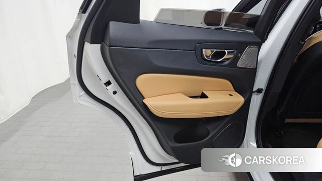 Volvo XC60 second Generation id 4482293 из Кореи 17