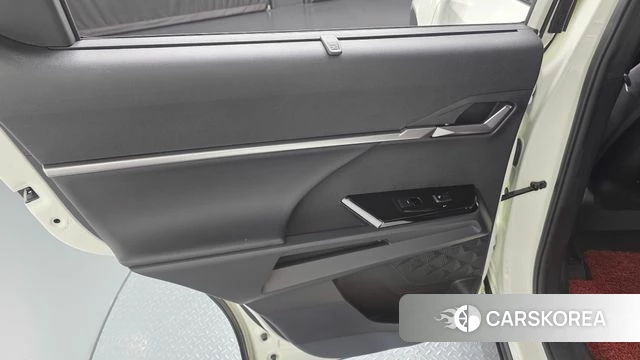 Ssangyong Torres EVX id 4248609 из Кореи 17
